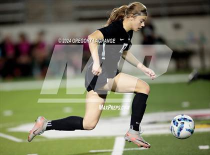 Thumbnail 3 in Montverde Academy vs Marcus photogallery.