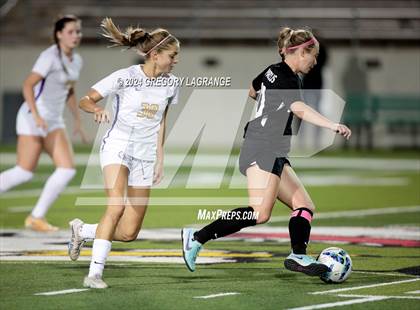 Thumbnail 2 in Montverde Academy vs Marcus photogallery.