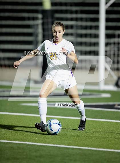 Thumbnail 3 in Montverde Academy vs Marcus photogallery.