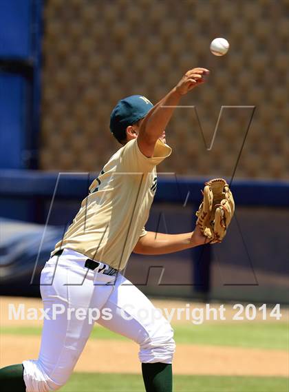 Thumbnail 2 in Mar Vista vs. Olympian (CIF-SDS D4 Final) photogallery.