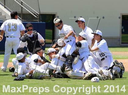 Thumbnail 3 in Mar Vista vs. Olympian (CIF-SDS D4 Final) photogallery.