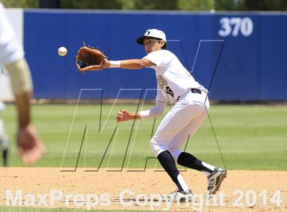 Thumbnail 2 in Mar Vista vs. Olympian (CIF-SDS D4 Final) photogallery.