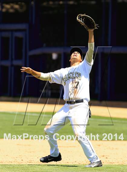 Thumbnail 1 in Mar Vista vs. Olympian (CIF-SDS D4 Final) photogallery.