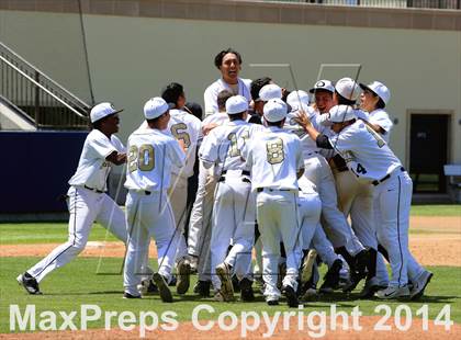 Thumbnail 1 in Mar Vista vs. Olympian (CIF-SDS D4 Final) photogallery.