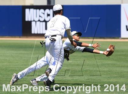 Thumbnail 3 in Mar Vista vs. Olympian (CIF-SDS D4 Final) photogallery.