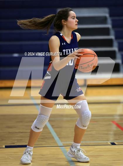 Thumbnail 3 in Wimberley vs Sunbury (Wimberley Hoopfest) photogallery.