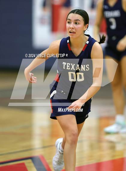 Thumbnail 2 in Wimberley vs Sunbury (Wimberley Hoopfest) photogallery.