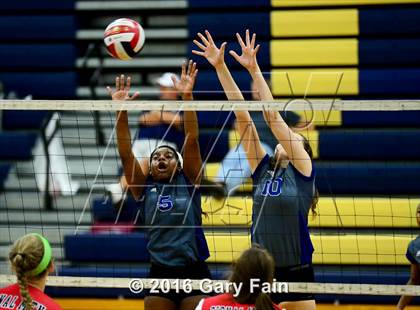 Thumbnail 3 in Goodpasture Christian vs Signal Mountain (River City Rumble) photogallery.