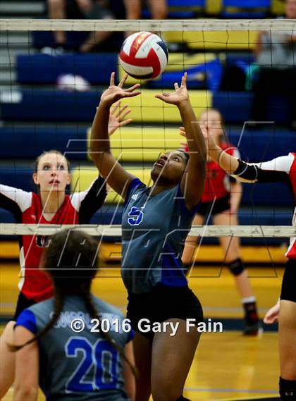 Thumbnail 1 in Goodpasture Christian vs Signal Mountain (River City Rumble) photogallery.