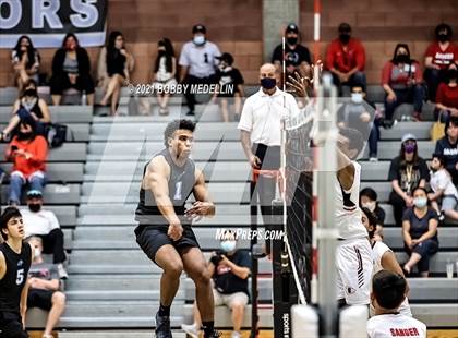 Thumbnail 1 in Sanger @ Clovis North photogallery.