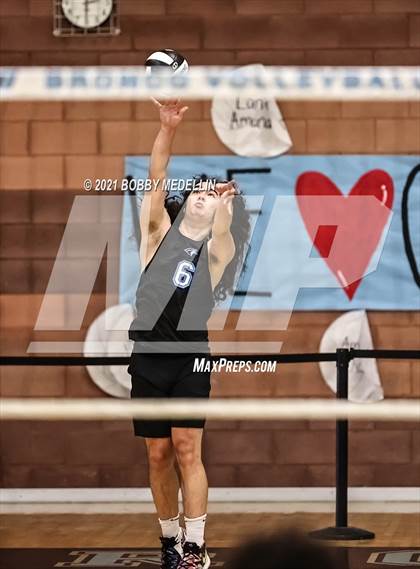 Thumbnail 3 in Sanger @ Clovis North photogallery.