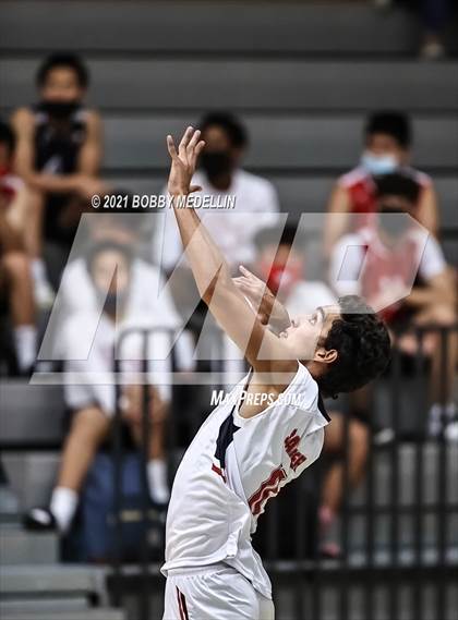 Thumbnail 1 in Sanger @ Clovis North photogallery.