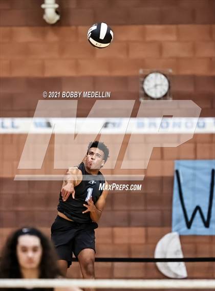 Thumbnail 3 in Sanger @ Clovis North photogallery.