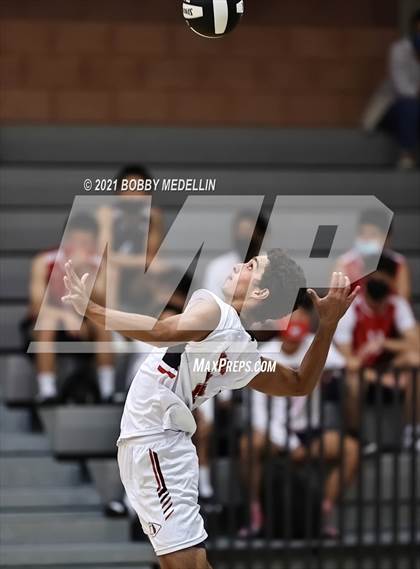 Thumbnail 2 in Sanger @ Clovis North photogallery.