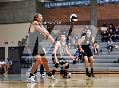 Thumbnail 2 in Sanger @ Clovis North photogallery.