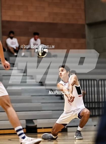 Thumbnail 2 in Sanger @ Clovis North photogallery.