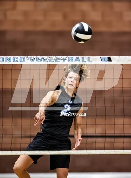 Thumbnail 2 in Sanger @ Clovis North photogallery.
