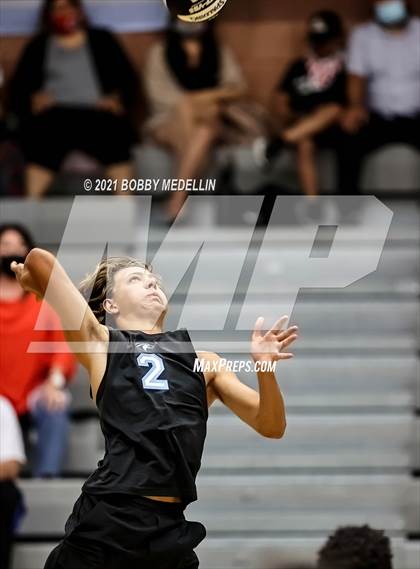 Thumbnail 3 in Sanger @ Clovis North photogallery.