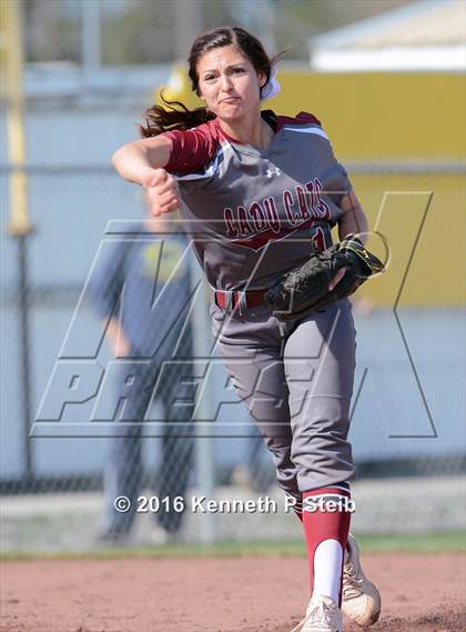 Thumbnail 1 in Ursuline Academy vs Destrehan (SCC Jamboree) photogallery.