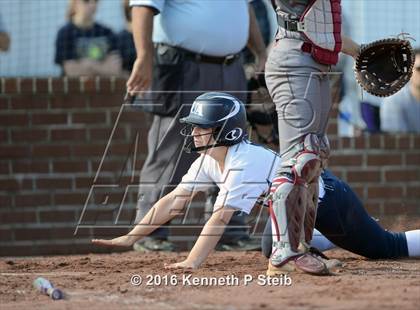 Thumbnail 3 in Ursuline Academy vs Destrehan (SCC Jamboree) photogallery.