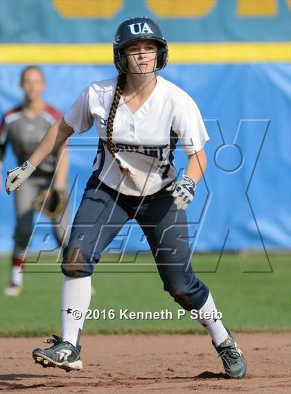Thumbnail 1 in Ursuline Academy vs Destrehan (SCC Jamboree) photogallery.