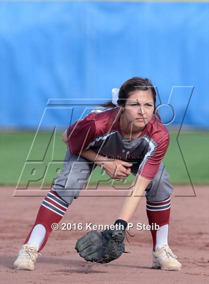 Thumbnail 2 in Ursuline Academy vs Destrehan (SCC Jamboree) photogallery.