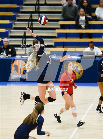 Thumbnail 1 in Sacred Heart Prep vs. Sierra Canyon (CIF State D2 Final) photogallery.