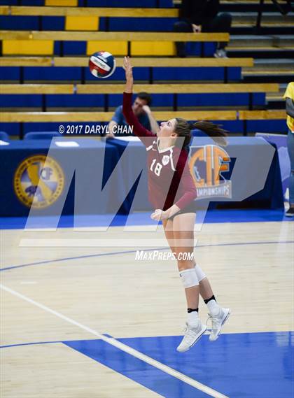 Thumbnail 2 in Sacred Heart Prep vs. Sierra Canyon (CIF State D2 Final) photogallery.