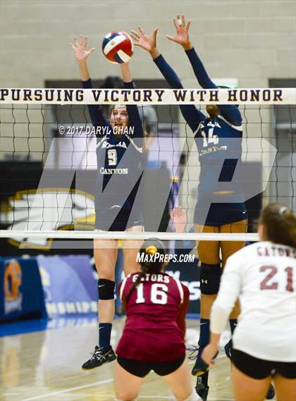 Thumbnail 3 in Sacred Heart Prep vs. Sierra Canyon (CIF State D2 Final) photogallery.