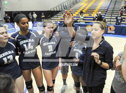 Thumbnail 3 in Sacred Heart Prep vs. Sierra Canyon (CIF State D2 Final) photogallery.