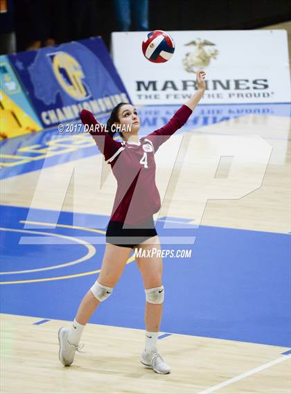 Thumbnail 2 in Sacred Heart Prep vs. Sierra Canyon (CIF State D2 Final) photogallery.
