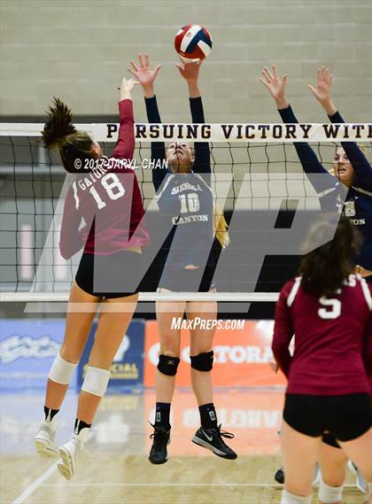 Thumbnail 3 in Sacred Heart Prep vs. Sierra Canyon (CIF State D2 Final) photogallery.