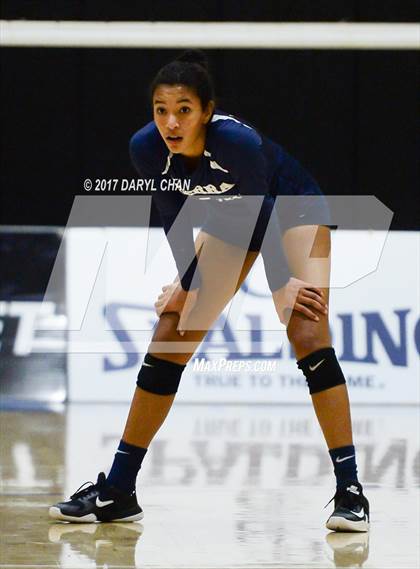 Thumbnail 1 in Sacred Heart Prep vs. Sierra Canyon (CIF State D2 Final) photogallery.