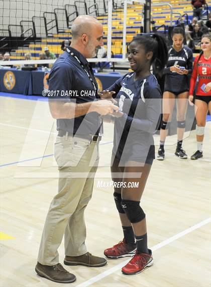 Thumbnail 2 in Sacred Heart Prep vs. Sierra Canyon (CIF State D2 Final) photogallery.