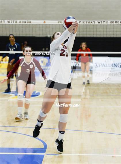 Thumbnail 1 in Sacred Heart Prep vs. Sierra Canyon (CIF State D2 Final) photogallery.