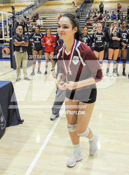 Thumbnail 2 in Sacred Heart Prep vs. Sierra Canyon (CIF State D2 Final) photogallery.