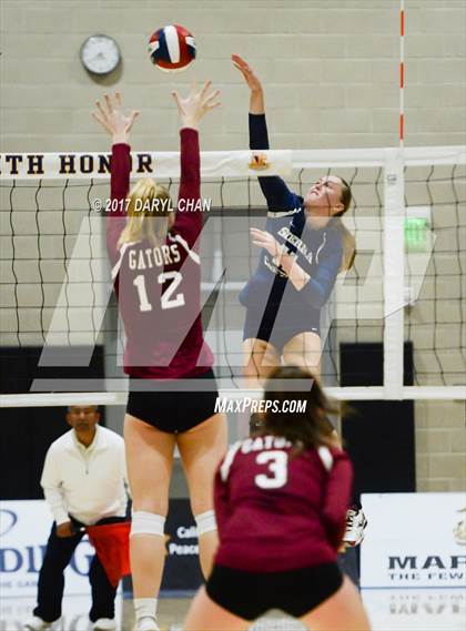 Thumbnail 2 in Sacred Heart Prep vs. Sierra Canyon (CIF State D2 Final) photogallery.
