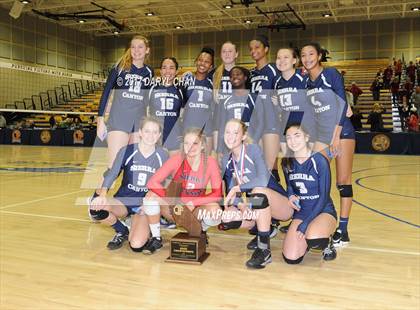 Thumbnail 2 in Sacred Heart Prep vs. Sierra Canyon (CIF State D2 Final) photogallery.