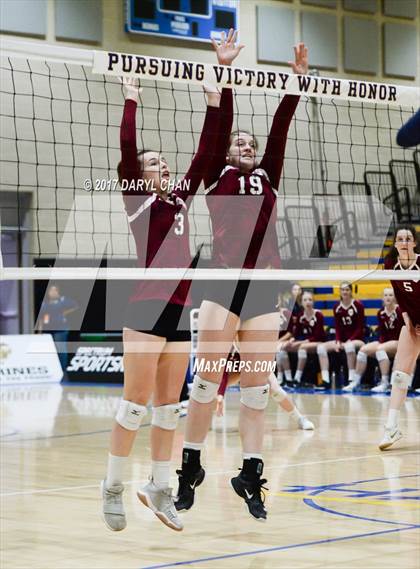 Thumbnail 3 in Sacred Heart Prep vs. Sierra Canyon (CIF State D2 Final) photogallery.