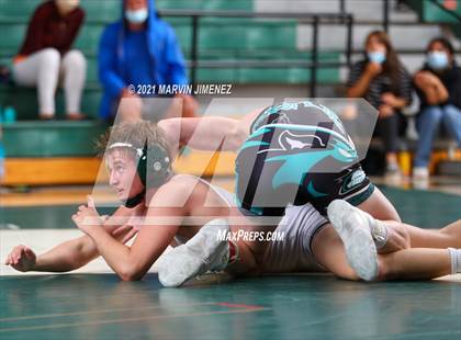Thumbnail 1 in Royal vs. Aliso Niguel photogallery.