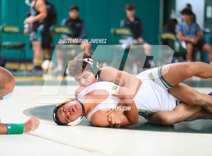 Thumbnail 2 in Royal vs. Aliso Niguel photogallery.