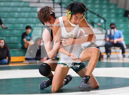 Thumbnail 2 in Royal vs. Aliso Niguel photogallery.