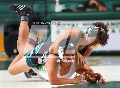 Thumbnail 1 in Royal vs. Aliso Niguel photogallery.