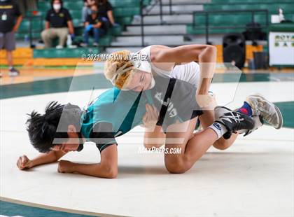 Thumbnail 2 in Royal vs. Aliso Niguel photogallery.