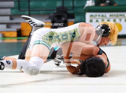 Thumbnail 2 in Royal vs. Aliso Niguel photogallery.
