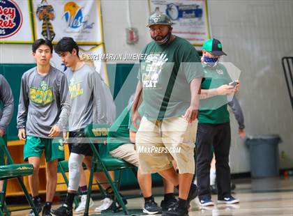 Thumbnail 2 in Royal vs. Aliso Niguel photogallery.
