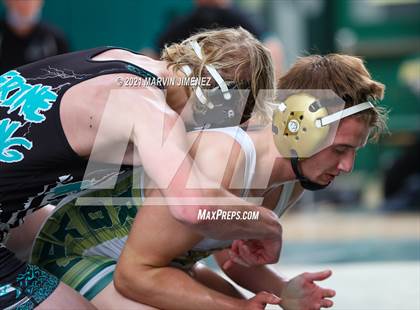 Thumbnail 2 in Royal vs. Aliso Niguel photogallery.