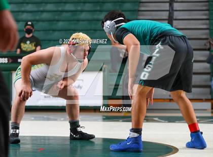 Thumbnail 3 in Royal vs. Aliso Niguel photogallery.
