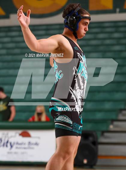 Thumbnail 3 in Royal vs. Aliso Niguel photogallery.
