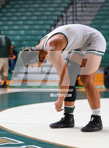 Thumbnail 3 in Royal vs. Aliso Niguel photogallery.